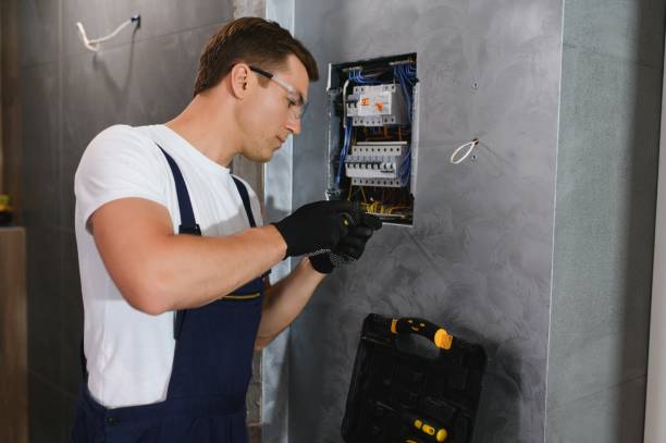  Meadowbrook, VA Electrician Pros
